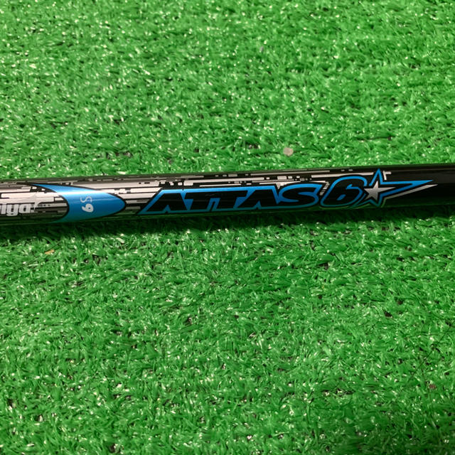 USTMamiya(マミヤ)のマミヤ　アッタス6☆ロックスター 6S  1W用　テーラーメイドスリーブ付 スポーツ/アウトドアのゴルフ(クラブ)の商品写真