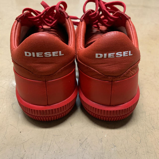 DIESEL(ディーゼル)のディーゼル　DIESEL スニーカー　26.5センチ メンズの靴/シューズ(スニーカー)の商品写真