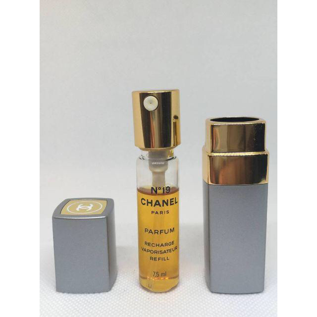 CHANEL - シャネル CHANEL N°19 PARFUM 香水 7.5ml 箱 説明書の通販 by スワロフスキー、香水のお店
