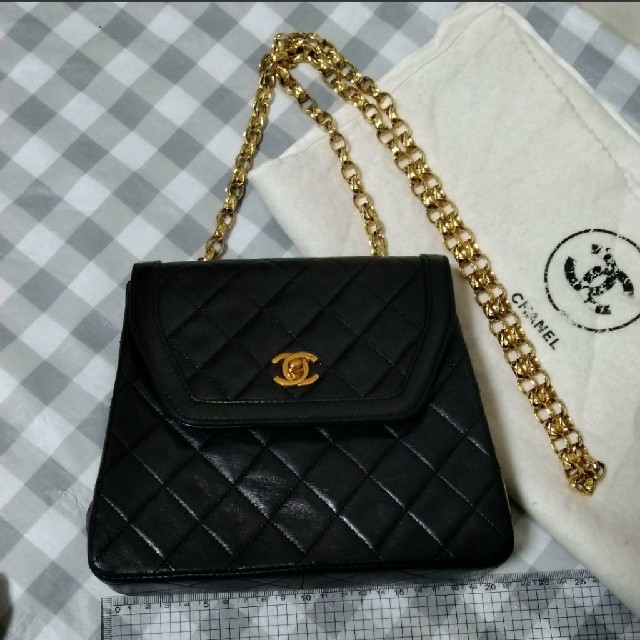 シャネル　CHANEL　マトラッセ　ショルダー