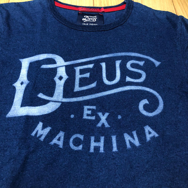 Deus ex Machina(デウスエクスマキナ)のDEUS デウス Tシャツ インディゴブルー メンズのトップス(Tシャツ/カットソー(半袖/袖なし))の商品写真