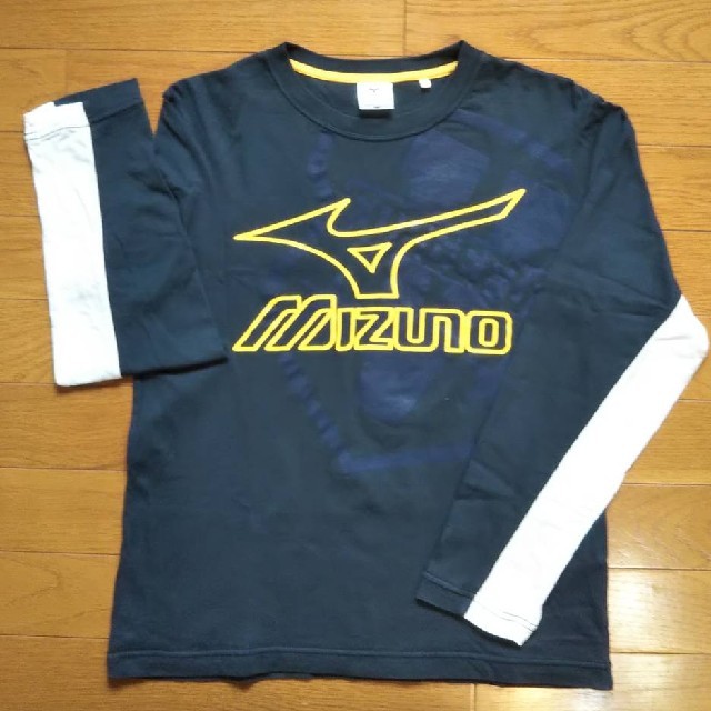 MIZUNO(ミズノ)のMIZUNO 長袖Tシャツ(160) キッズ/ベビー/マタニティのキッズ服男の子用(90cm~)(Tシャツ/カットソー)の商品写真