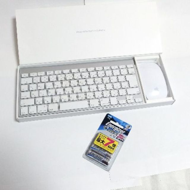 Apple & Mac 純正 マジックキーボード＆マウス 新品電池4本付き