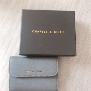 チャールズアンドキース(Charles and Keith)のcharles&keith お財布【haru様専用】(財布)