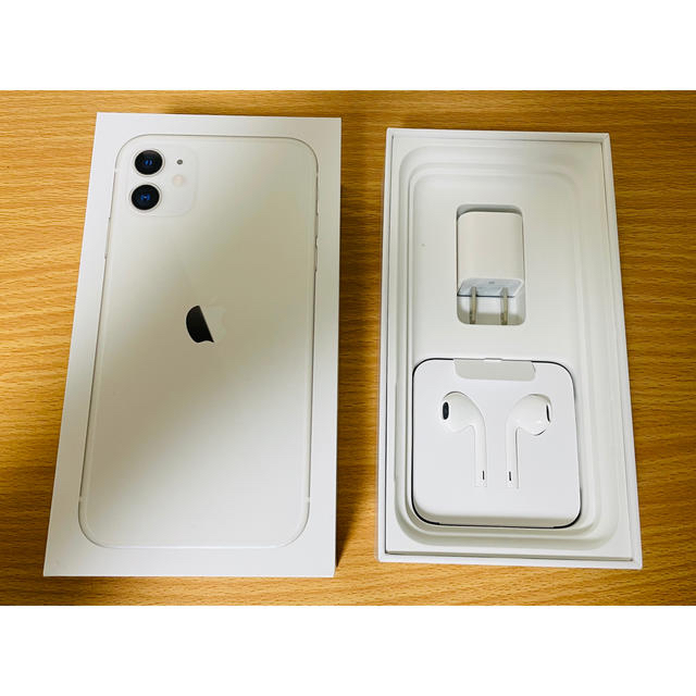 iPhone(アイフォーン)の【値下げしました】iPhone11 ホワイト 64GB 本体　超美品 スマホ/家電/カメラのスマートフォン/携帯電話(スマートフォン本体)の商品写真
