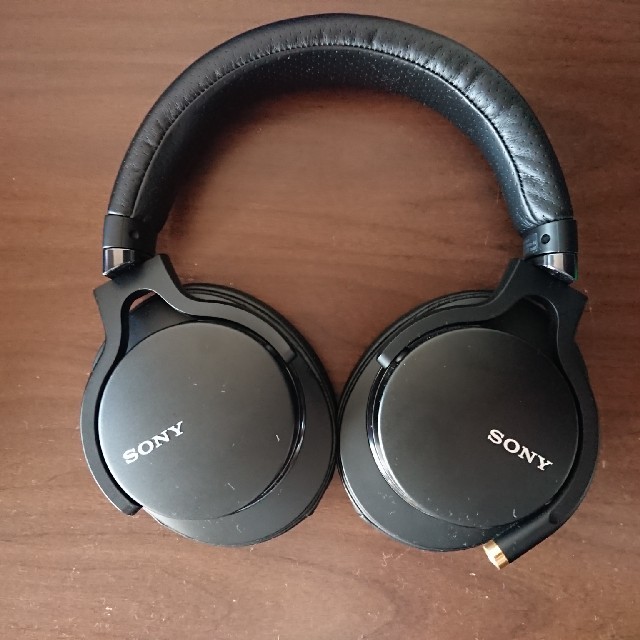 SONY(ソニー)のMDR-1A Limited Edition スマホ/家電/カメラのオーディオ機器(ヘッドフォン/イヤフォン)の商品写真