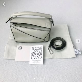 ロエベ(LOEWE)の【新品未使用】ロエベ  パズルバッグミニ(ショルダーバッグ)