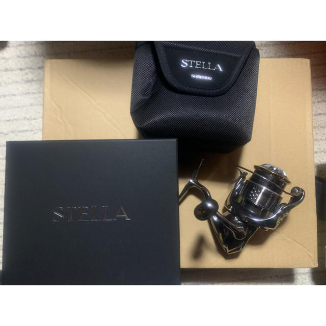 ☆大人気商品☆ 美品 - SHIMANO 18 C2000SHG ステラ リール - www