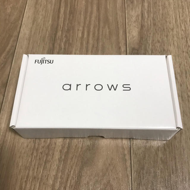 arrows RX ゴールド 32 GB SIMフリー