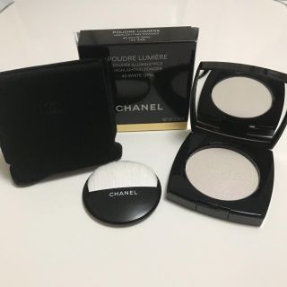 シャネル(CHANEL)の☆シャネル プードゥル ルミエール 40 ホワイト オパール☆(フェイスパウダー)