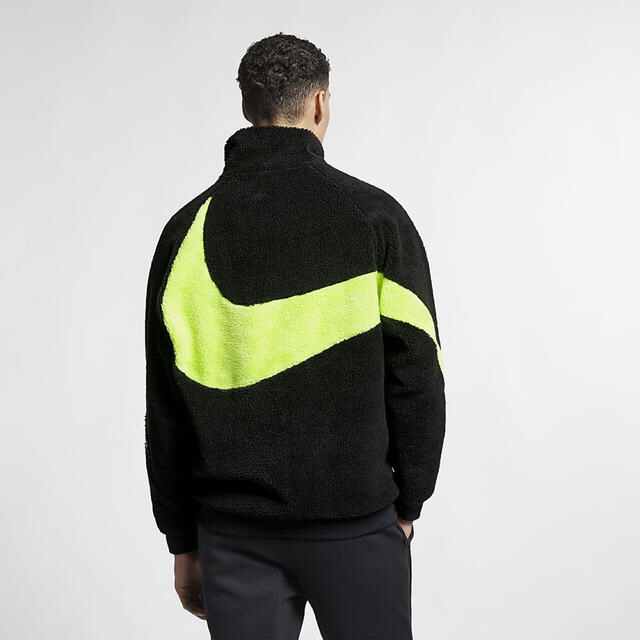 NIKE(ナイキ)の新品未使用 20AW NIKE BIG SWOOSH BOA JACKET L メンズのジャケット/アウター(ブルゾン)の商品写真