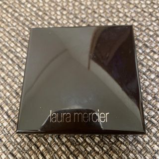 ローラメルシエ(laura mercier)のローラ メルシエ キャンドルグロウ パーフェクティングパウダー 01 (フェイスパウダー)