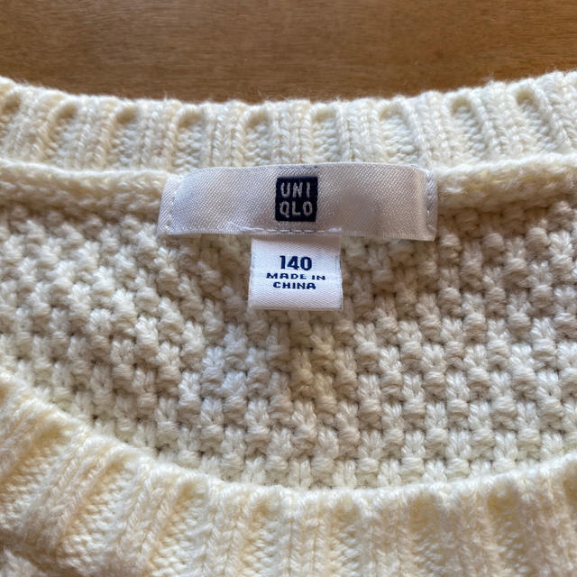 UNIQLO(ユニクロ)のUNIQLO セーター　140㎝ キッズ/ベビー/マタニティのキッズ服女の子用(90cm~)(ニット)の商品写真