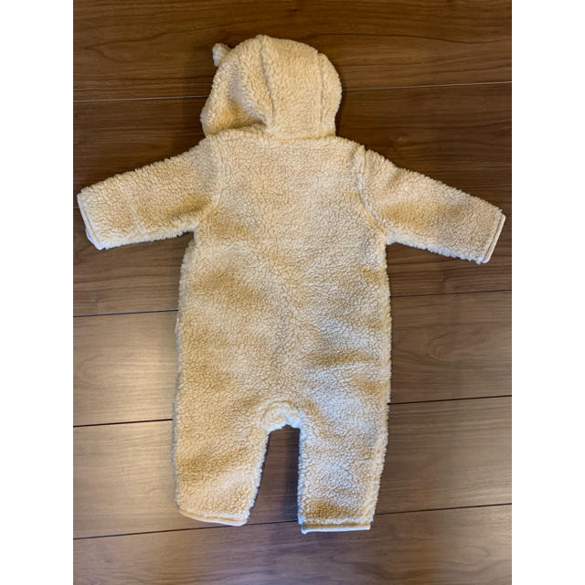 babyGAP(ベビーギャップ)の【新品・未使用】最終値下★baby gap★もこもこロンパース★60（3-6m） キッズ/ベビー/マタニティのベビー服(~85cm)(ロンパース)の商品写真