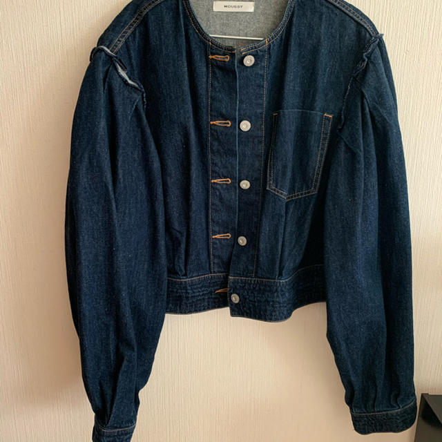 moussy(マウジー)のPUFF SLEEVE DENIM JACKET レディースのジャケット/アウター(Gジャン/デニムジャケット)の商品写真