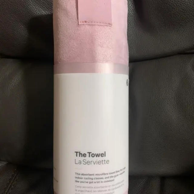 ルルレモン　The Towel 大　ホットヨガ、インドアサイクリング