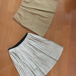 イネド(INED)のINED スカート２点(ひざ丈スカート)