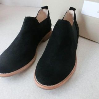 クラークス(Clarks)の新品■41/2■本革CLARKSスウェードシューズクラークス(ローファー/革靴)