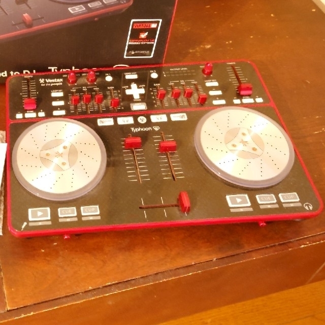 Vestax  Typhoon