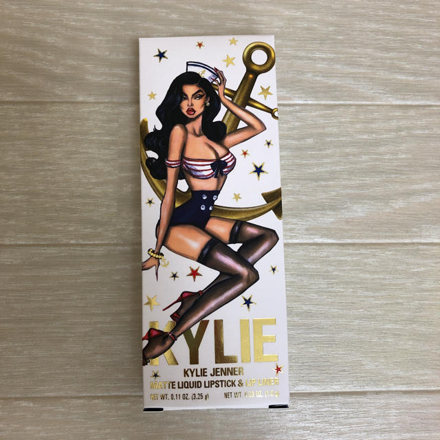 新品！Kylie cosmetics リップスティック&ライナー　リップキット