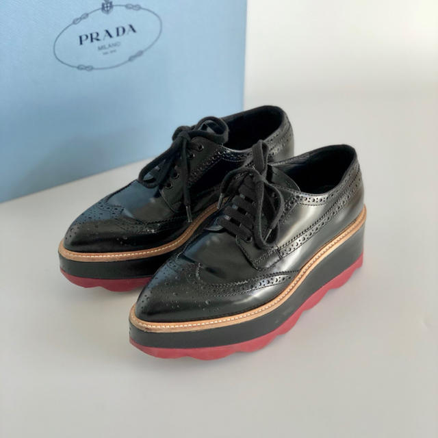 PRADA 厚底レースアップシューズレディース