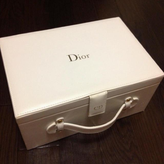 ディオール(Dior)のよるmam様専用／Diorボックス(ポーチ)