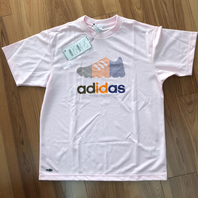 adidas(アディダス)のアディダス　Tシャツ スポーツ/アウトドアのトレーニング/エクササイズ(その他)の商品写真