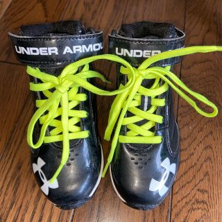 アンダーアーマー(UNDER ARMOUR)のアンダーアーマー　ベースボール　フットボール　スニーカー　17cm  11K(シューズ)