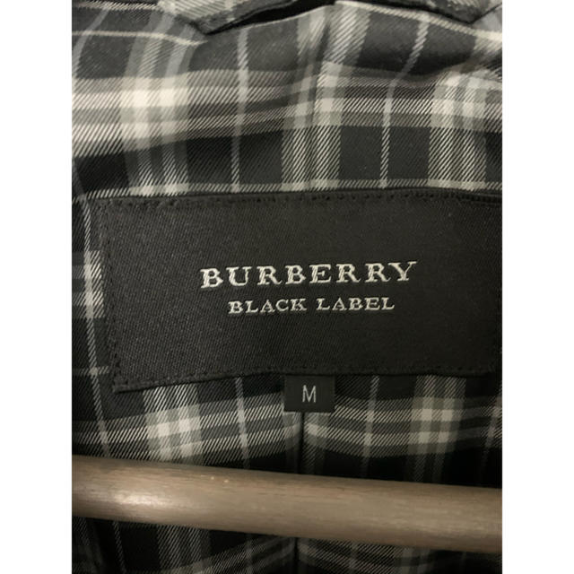 BURBERRY BLACK LABEL(バーバリーブラックレーベル)のバーバリーブラックレーベル ライト ダウンジャケット 黒 M メンズのジャケット/アウター(ダウンジャケット)の商品写真