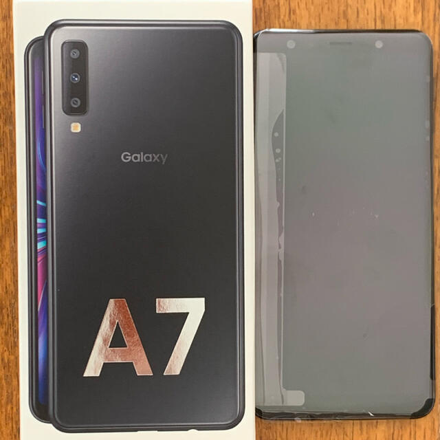 GalaxyA7スマートフォン本体