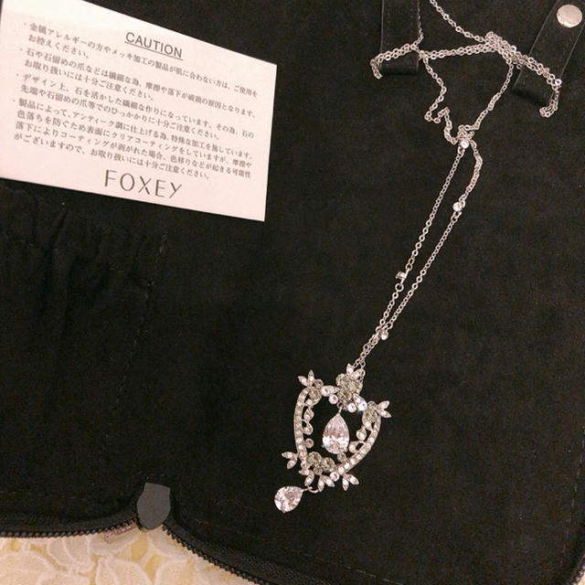 FOXEY(フォクシー)のフォクシー　FOXEY ネックレス  レディースのアクセサリー(ネックレス)の商品写真