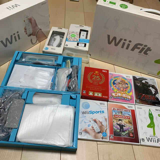 Wii(ウィー)のwii本体&ソフト&その他 エンタメ/ホビーのゲームソフト/ゲーム機本体(家庭用ゲーム機本体)の商品写真