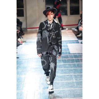 ヨウジヤマモト(Yohji Yamamoto)の14aw ヨウジヤマモト 犬と鎖 蛇と葡萄 ブルドッグ  セットアップ(セットアップ)