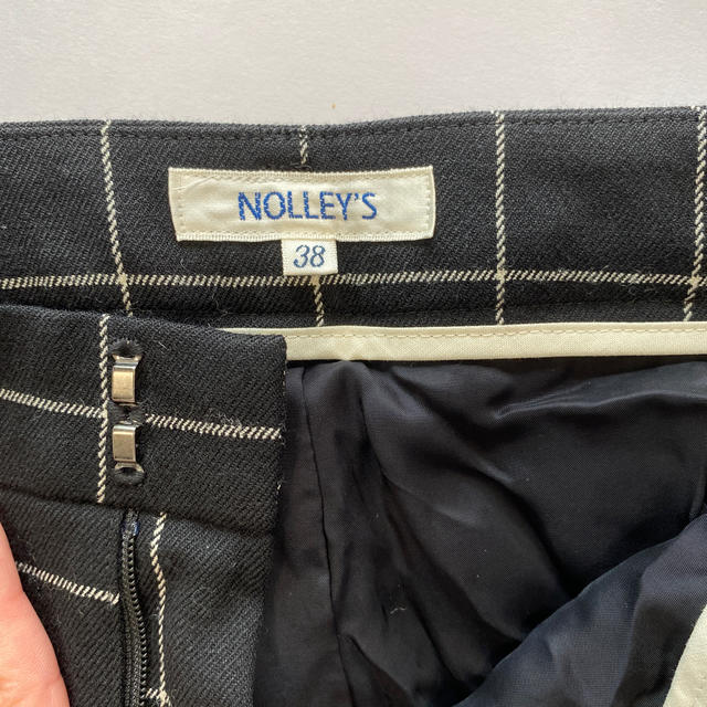 NOLLEY'S(ノーリーズ)の【値下げ！！】NOLLEY’S  チェック　パンツ レディースのパンツ(クロップドパンツ)の商品写真