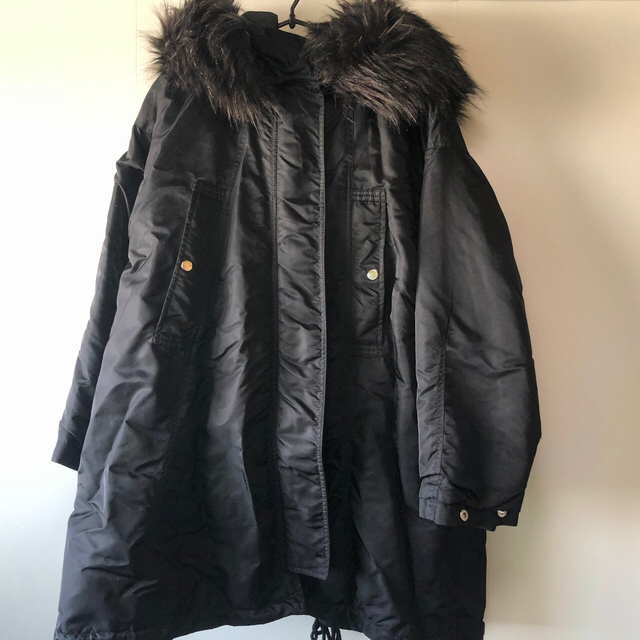 ZARA(ザラ)のバースデーバッシュ コート アウター ブラック モッズコート nb3 レディースのジャケット/アウター(モッズコート)の商品写真