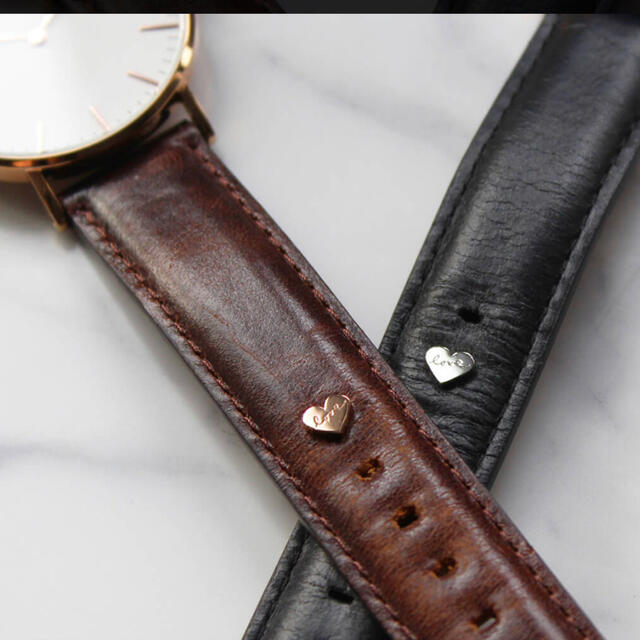 Daniel Wellington(ダニエルウェリントン)のダニエルウェリントン　限定チャーム　ベルト　時計　 レディースのファッション小物(腕時計)の商品写真