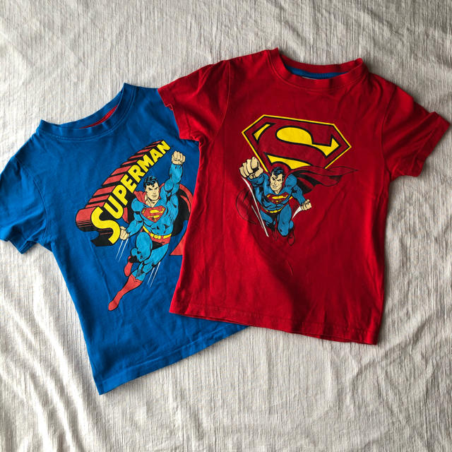 PRIMARK(プライマーク)のSUPERMAN 半袖Tシャツ《2枚セット》 キッズ/ベビー/マタニティのキッズ服男の子用(90cm~)(Tシャツ/カットソー)の商品写真