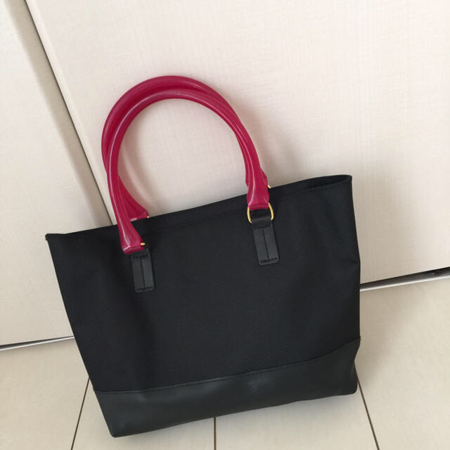 Furla(フルラ)の💋FURLA💋大人気トートbag✨ レディースのバッグ(トートバッグ)の商品写真