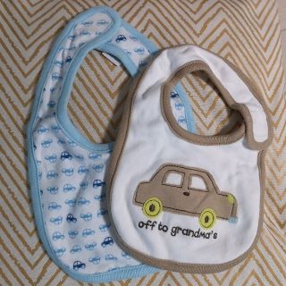 カーターズ(carter's)のbaby👶　carter's　CiRco　スタイ　２枚セット　🚙(ベビースタイ/よだれかけ)