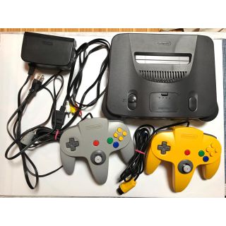 ニンテンドウ64(NINTENDO 64)の【セット売り】ニンテンドー64本体＋ソフト10点セット!【マリオシリーズ】(家庭用ゲーム機本体)