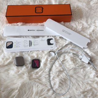 エルメス(Hermes)のAppleWatch series4 HERMES 40mm 本体のみ(腕時計)