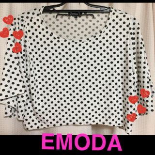 エモダ(EMODA)のEMODA ショート丈トップス(Tシャツ(半袖/袖なし))