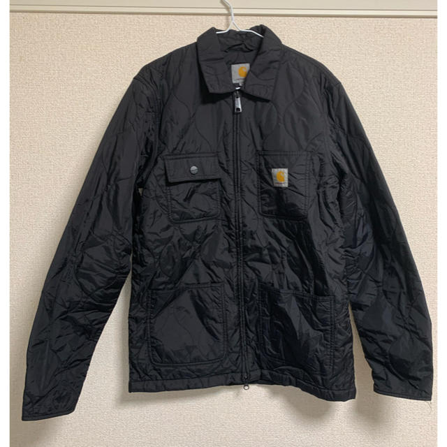 carhartt(カーハート)のcarhartt ダウンジャケット　サイズM メンズのジャケット/アウター(ダウンジャケット)の商品写真