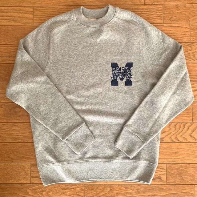 MAISON KITSUNE'(メゾンキツネ)の美品　メゾンキツネ　トレーナー　スウェット　裏起毛　トップス レディースのトップス(トレーナー/スウェット)の商品写真