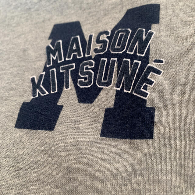 MAISON KITSUNE'(メゾンキツネ)の美品　メゾンキツネ　トレーナー　スウェット　裏起毛　トップス レディースのトップス(トレーナー/スウェット)の商品写真