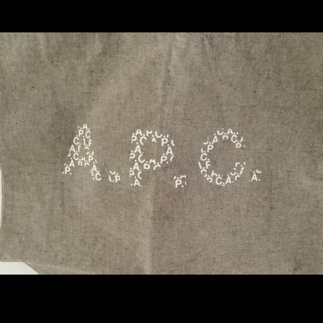 A.P.C(アーペーセー)のアーペーセー　APC トートバッグ　バッグ apc  エコバッグ a.p.c レディースのバッグ(トートバッグ)の商品写真