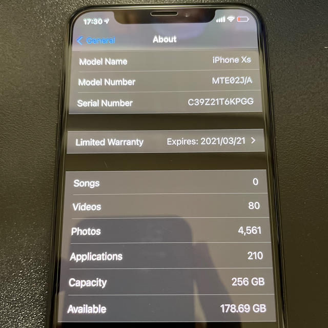 iPhone Xs 256G SIMフリー スペースグレイ