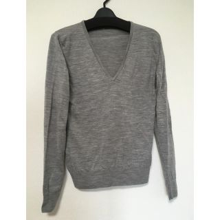 ジョンスメドレー(JOHN SMEDLEY)のジョンスメドレー　レディース  Ｖネック　ニット　グレー　サイズ　s(ニット/セーター)