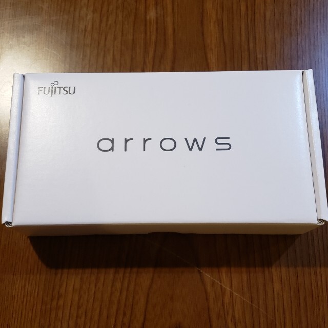arrows RX ホワイト 32 GB 新品