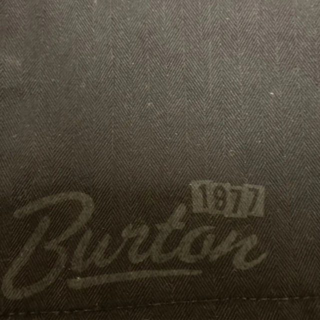 BURTON(バートン)のバートン スノーボードウェア 黒 スポーツ/アウトドアのスノーボード(ウエア/装備)の商品写真